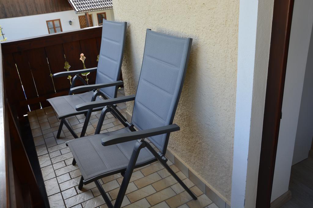 Appart Weisse Urlauben Am Wolfgangsee سانكت جيلجن المظهر الخارجي الصورة